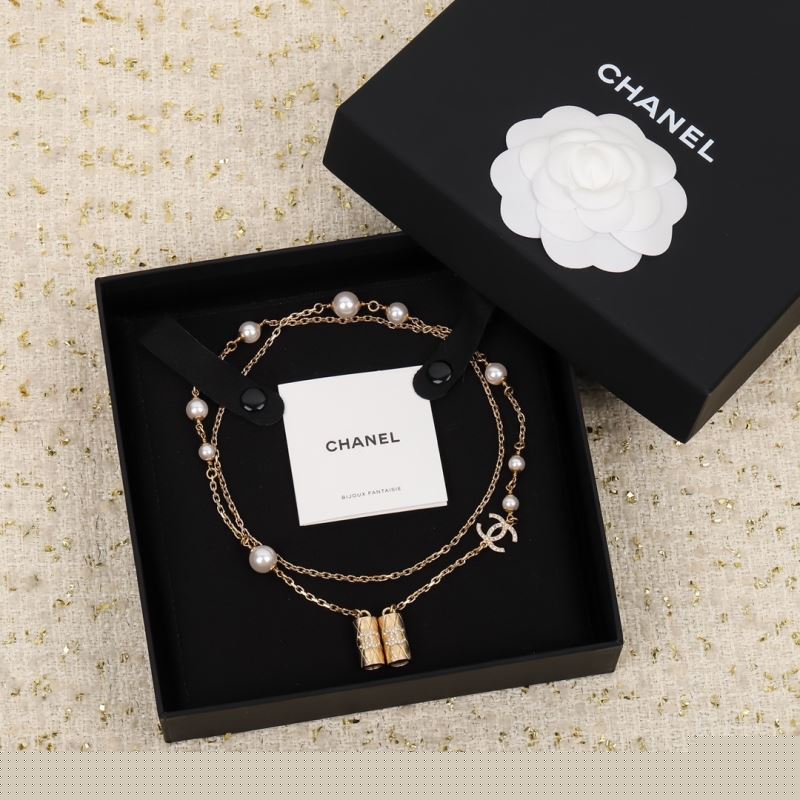 Ch*el brooches